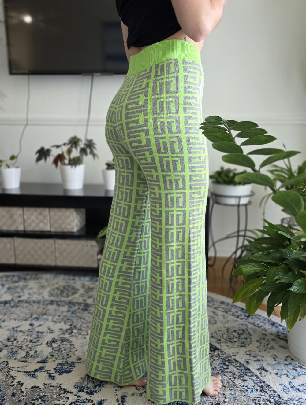 Akira ShopAkira Green Gray Geometric Knit Wide Leg Pants Size XL - Picture 5 of 8